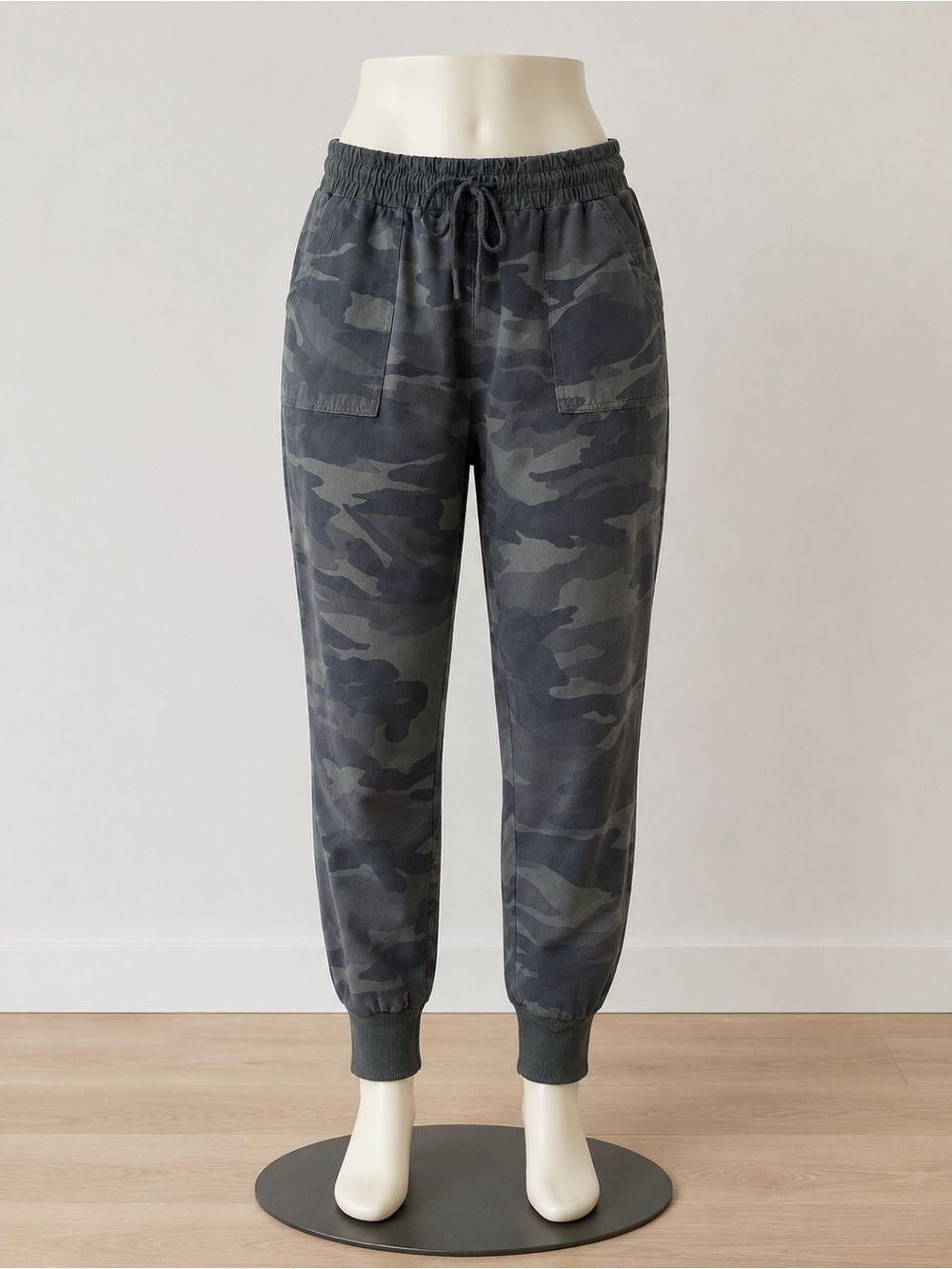 Splendid Camo Jogger Pants